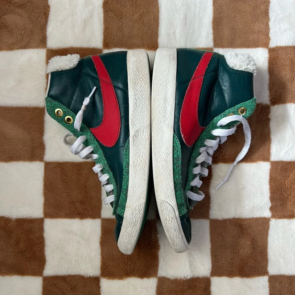 Nike Blazer Mid ‘77 Vintage Christmas Sweater Elf Holiday Sneakers Kids 5Y